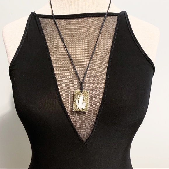 Handmade African white quartz bronze neckl… - Picture 2 of 8